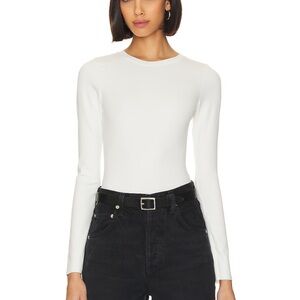 Good American Scuba Crew Bodysuit in White001